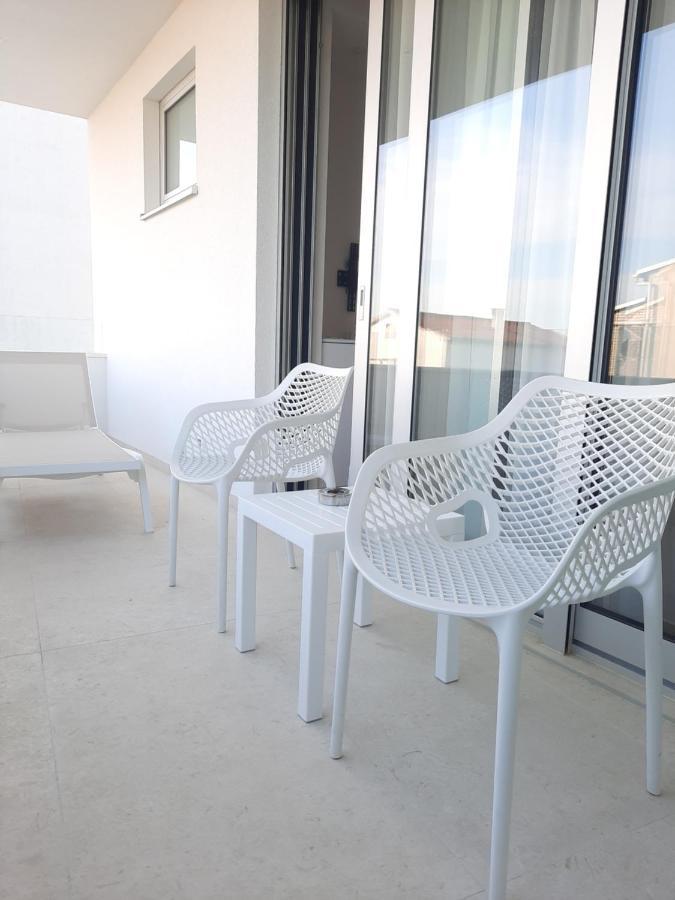 B&B Demar Residence & Dependance Zadar Buitenkant foto