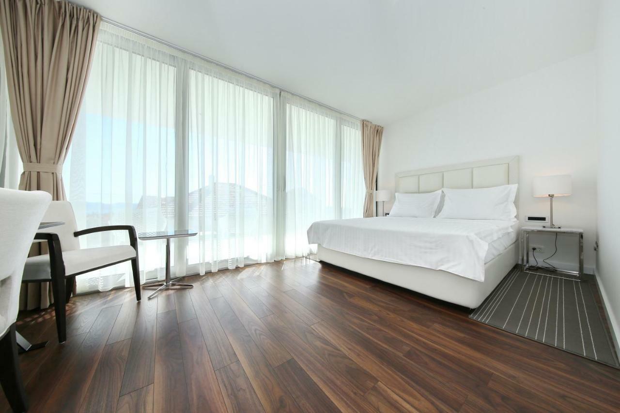 B&B Demar Residence & Dependance Zadar Buitenkant foto